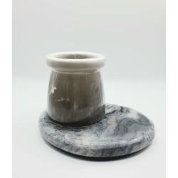 Pot sur socle