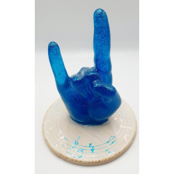 Main cornes du diable